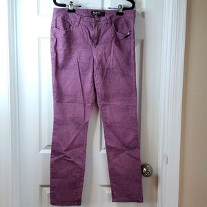 Soho soft denim sz 12 mauve/black animal print jeans. No flaws
